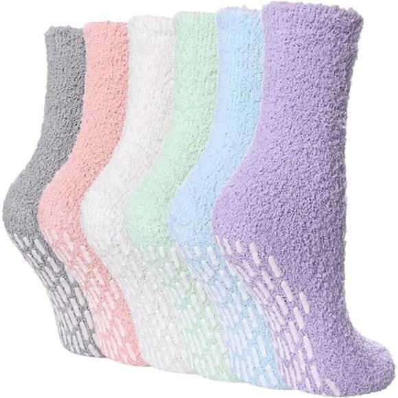 Non Slip Socks for Women Winter Warm Cozy Fuzzy Slipper Socks Soft Fluffy Socks - Picture 7 of 7